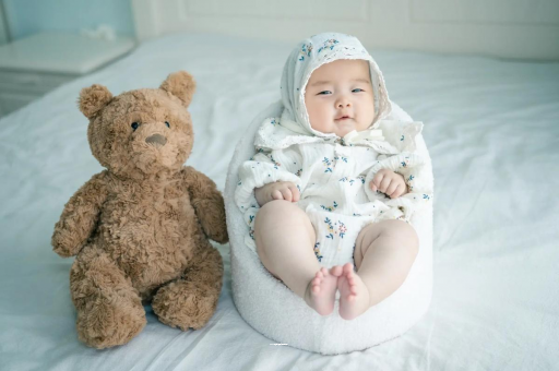 白银宝宝睡觉张着嘴巴